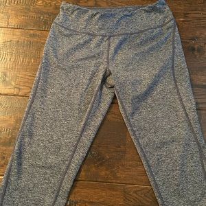 Zella knee length leggings
